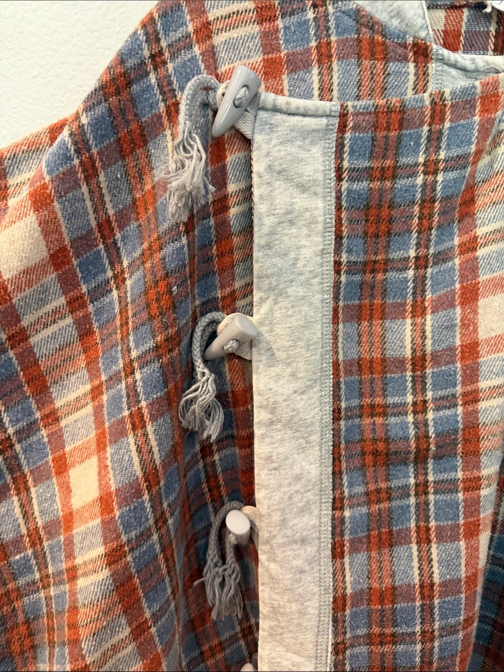Plaid Tassel-Trim Short Sleeve Top - Rust & Blue - Picture 4 of 5